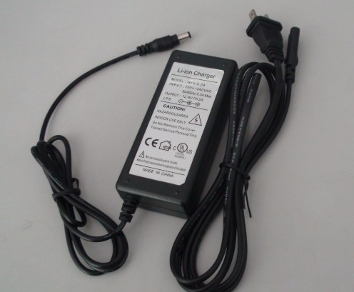 供应12.6V2A锂电池充电器
